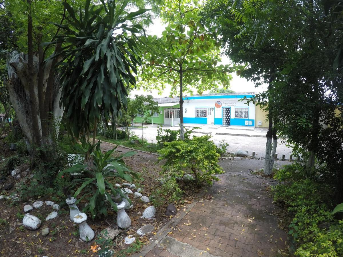 Backpackers And Travellers Hostel Neiva  Dış mekan fotoğraf