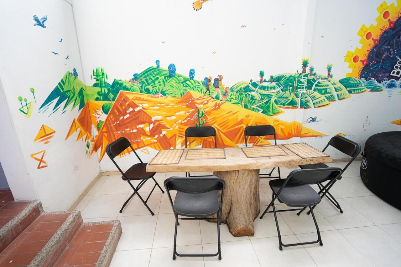 Backpackers And Travellers Hostel Neiva  Dış mekan fotoğraf