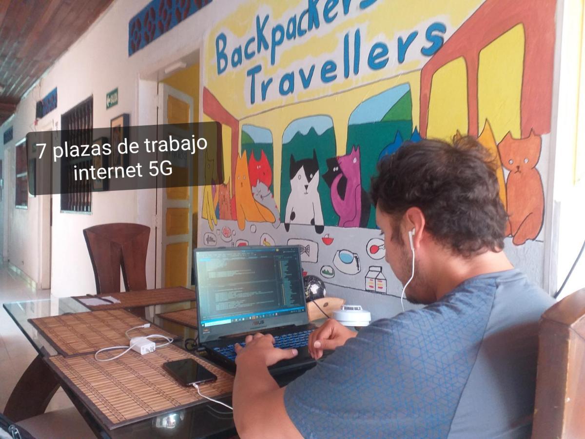Backpackers And Travellers Hostel Neiva  Dış mekan fotoğraf